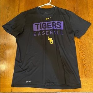 LSU baseball Nike men’s tee.  Size small